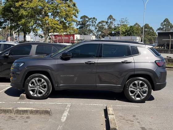 JEEP COMPASS 1.3 T270 TURBO FLEX LONGITUDE AT6 JEEP COMPASS 1.3 T270 TURBO FLEX LONGITUDE AT6